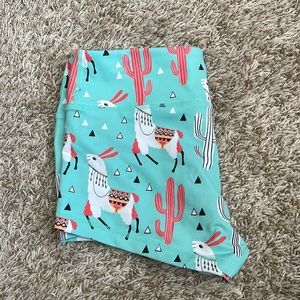 Wodbottom shorts size medium llama print like new
